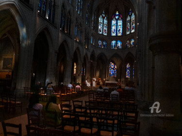 Recueillement sous faisceau de lumière 2