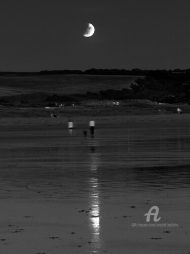 Face à la lune